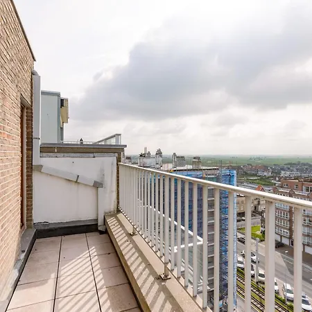 Huswell - Seaside Duplex With Four Terraces דירה *